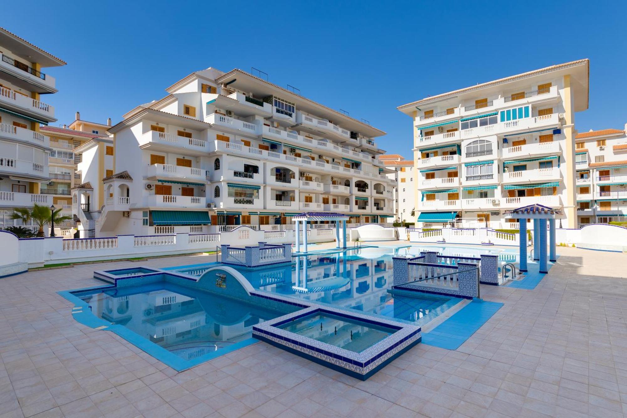 Appartamento Urb Vinamar Torrevieja Esterno foto