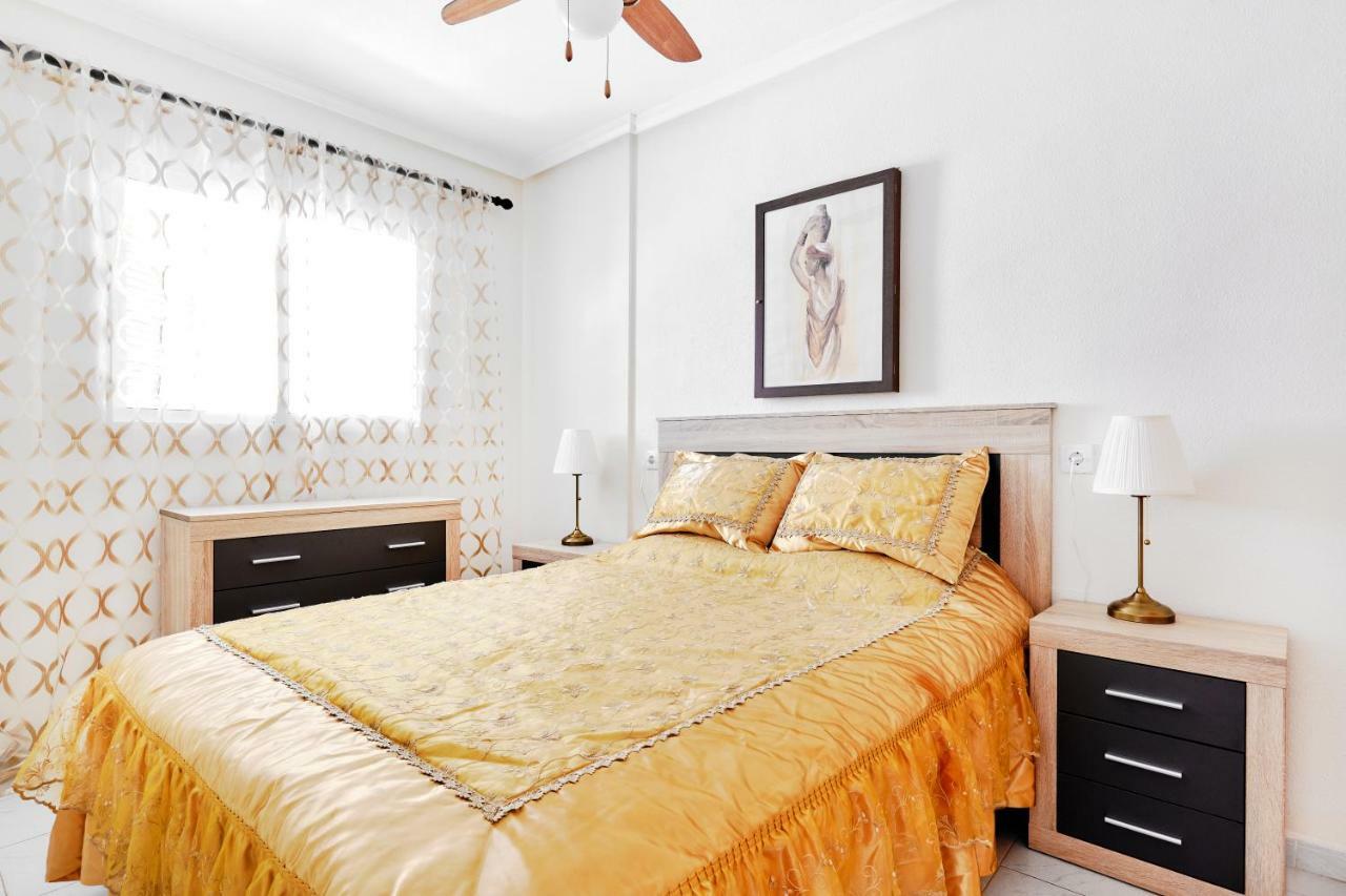Appartamento Urb Vinamar Torrevieja Esterno foto